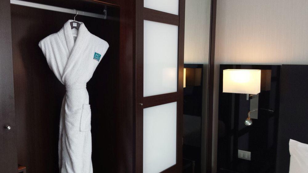 Ac Hotel Padova By Marriott Kültér fotó