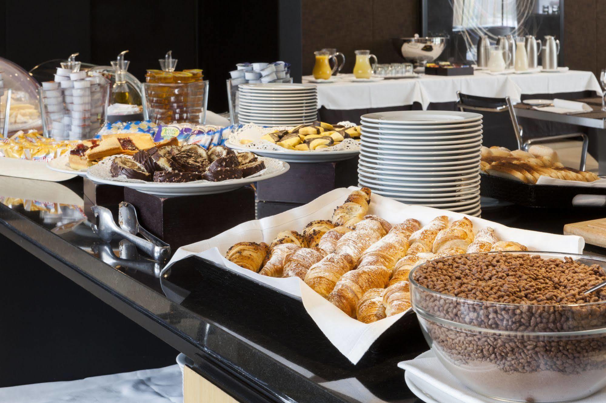 Ac Hotel Padova By Marriott Kültér fotó